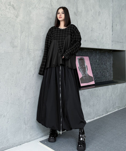 Front Zip Balloon Skirt